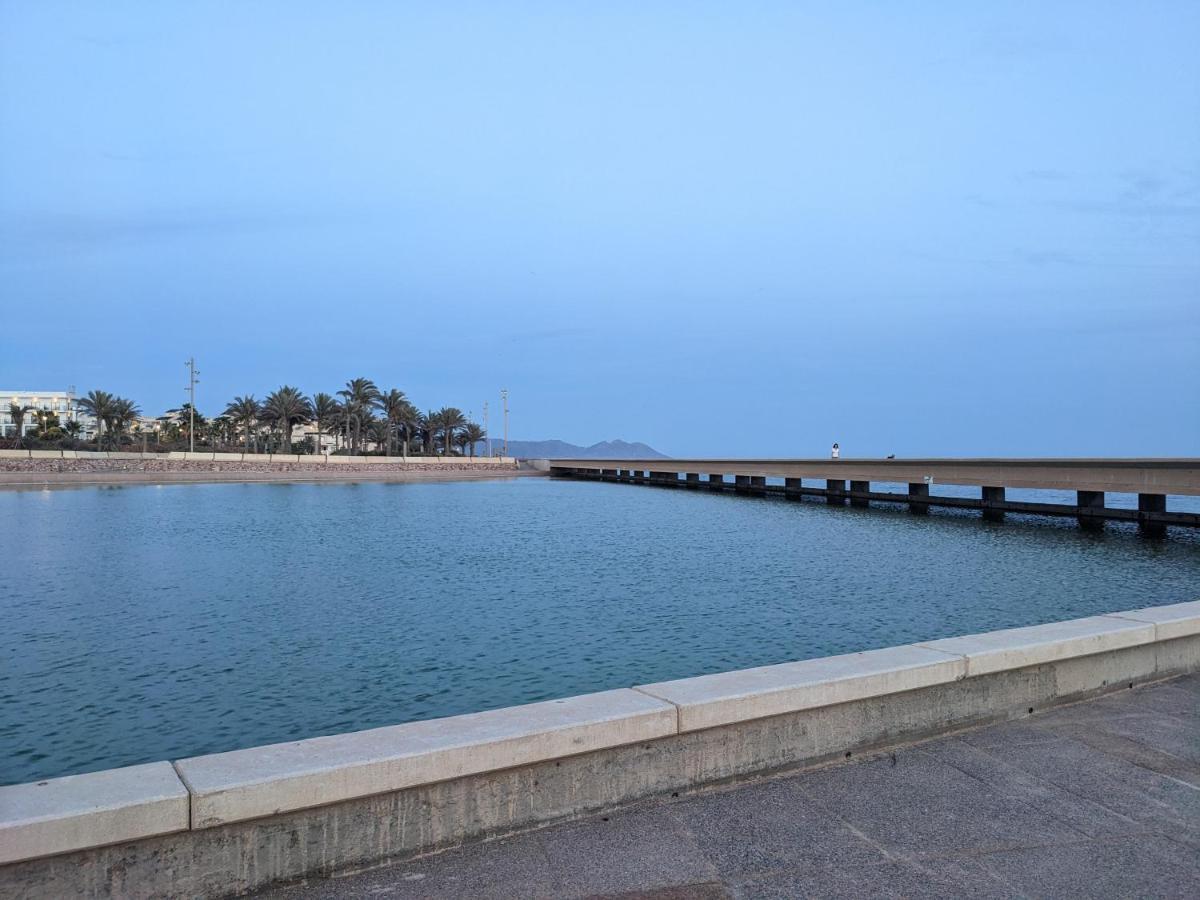 Aticotoyoalmeria Retamar  Bagian luar foto