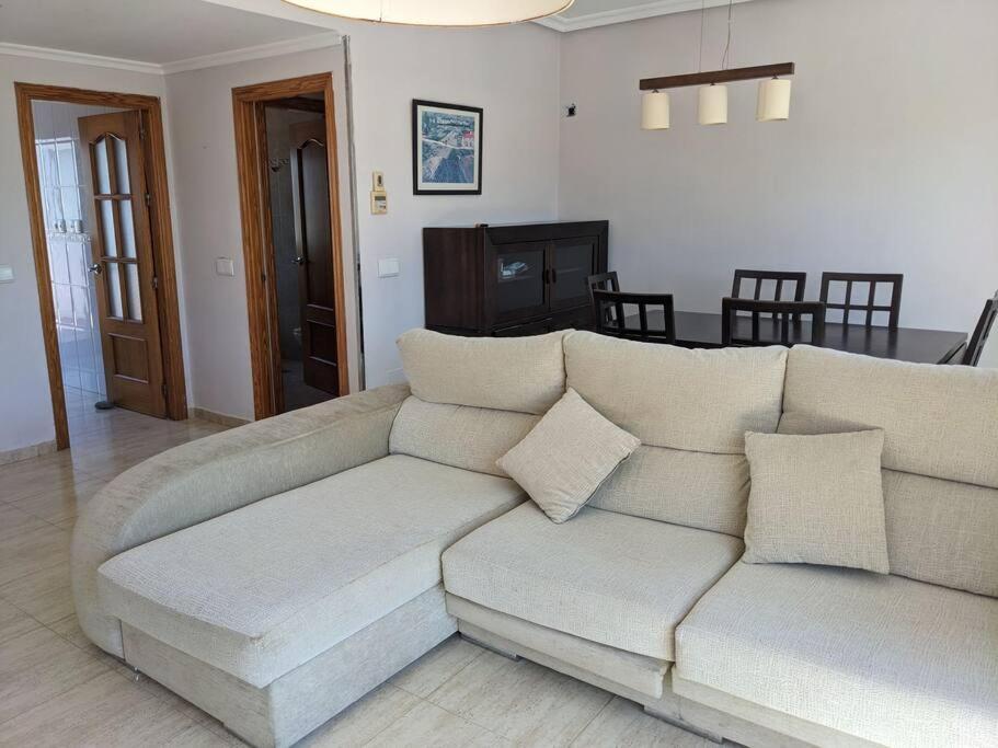 Aticotoyoalmeria Retamar  Bagian luar foto